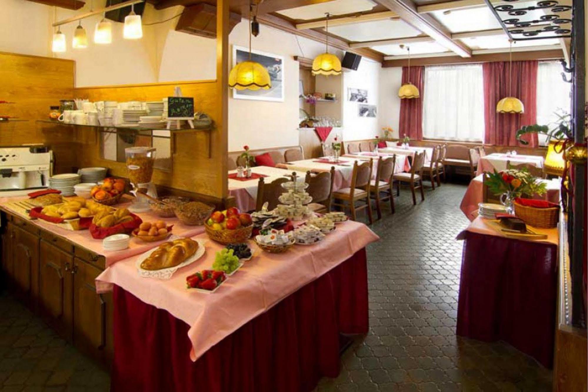 Hotel Gisela Kufstein Exterior foto